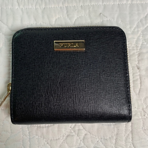 NWOT black FURLA leather zip wallet - Picture 1 of 7